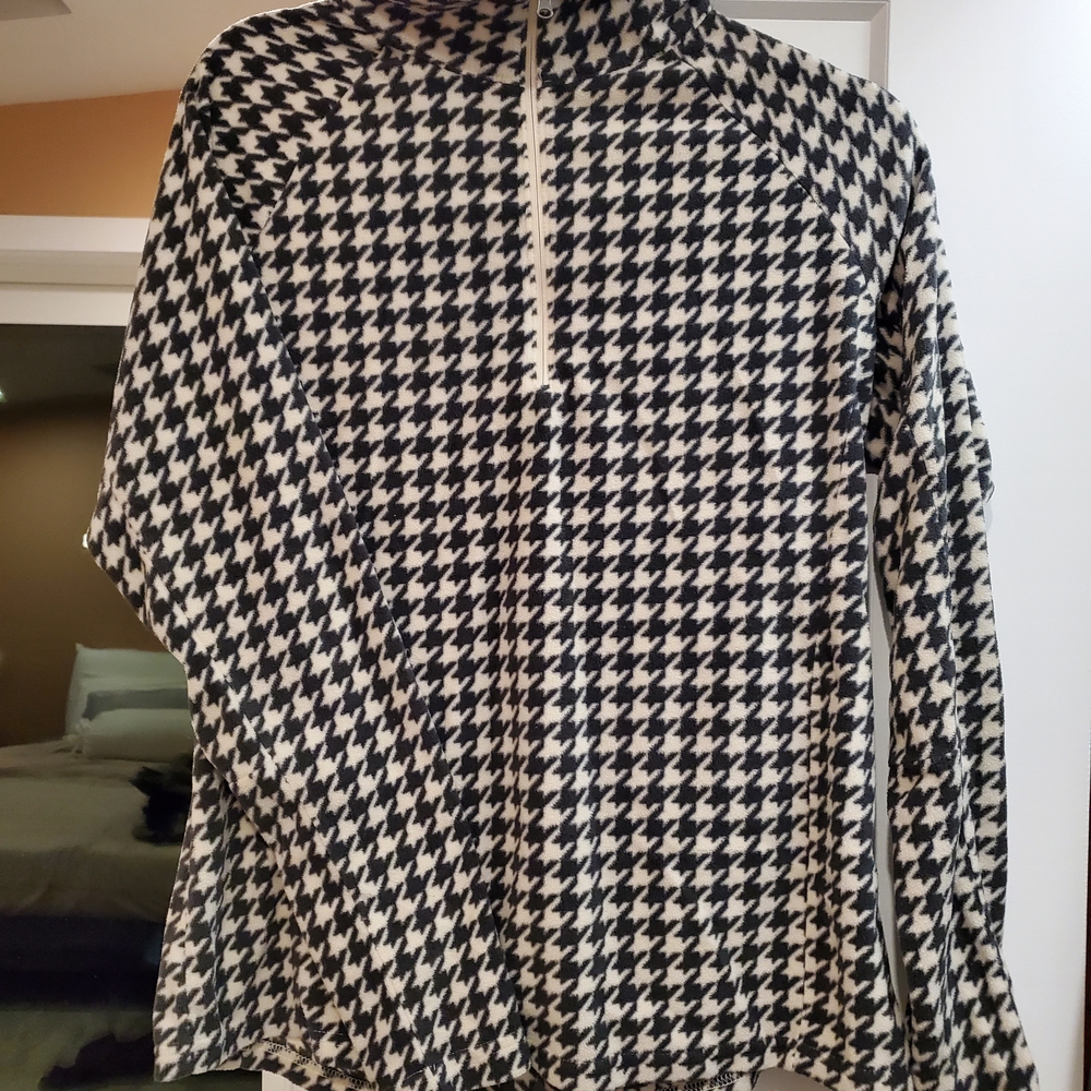 Columbia Black and White Houndstooth Fleece
